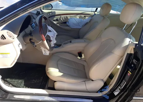 2006 Mercedes-Benz Clk 350 z USA, uszkodzony, nr VIN WDBTJ56H76F183213